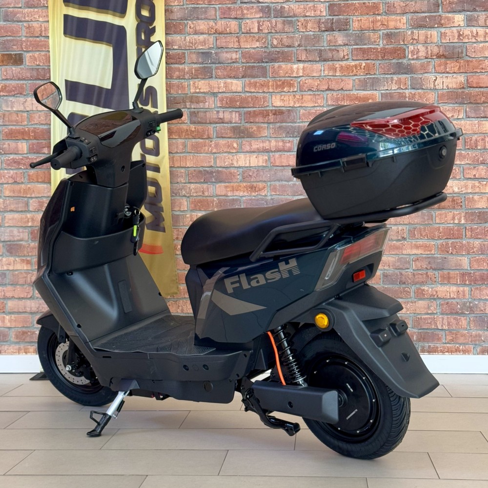 Електроскутер Corso FlashX FX-165033, 1200W, 72V/23Ah, запас ходу 60 км, макс. швидкість 58 км/год, LED-панель