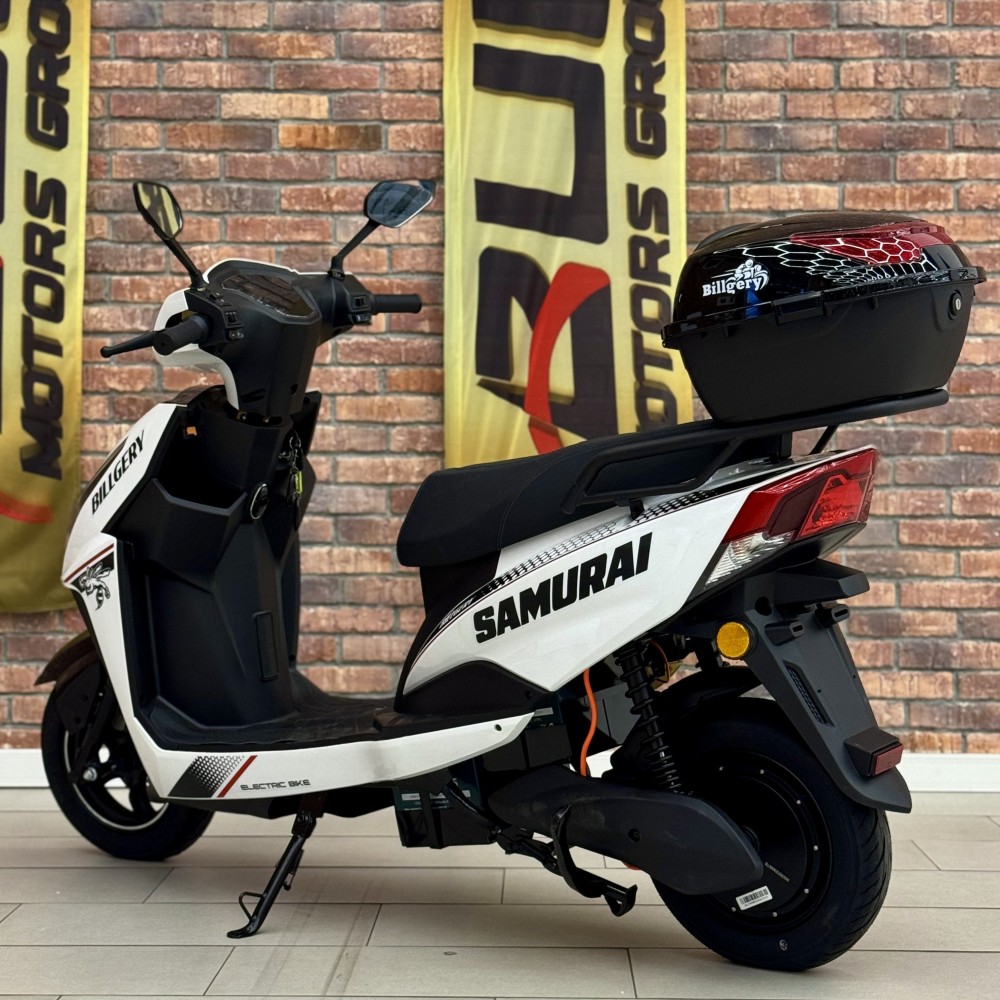 Електроскутер Billgery Samurai SM-877611, 1500W акумулятор 72V/25Ah, LED-освітлення, до 55 км/год, запас ходу 65 км