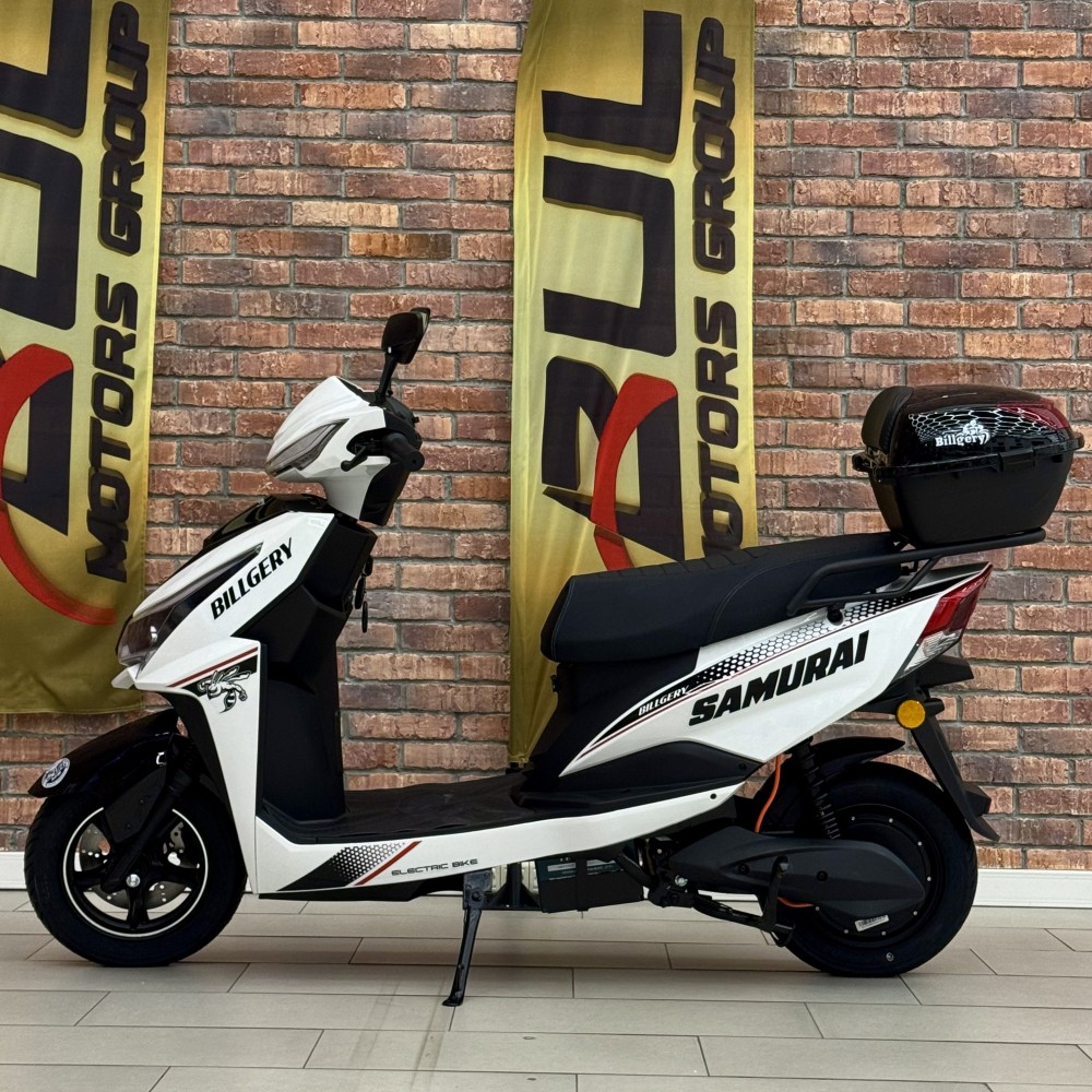 Електроскутер Billgery Samurai SM-877611, 1500W акумулятор 72V/25Ah, LED-освітлення, до 55 км/год, запас ходу 65 км