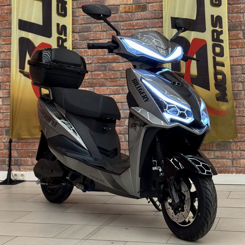 Електроскутер Billgery Samurai SM-900405, 1500W акумулятор 72V/25Ah, LED-освітлення, до 55 км/год, запас ходу 65 км