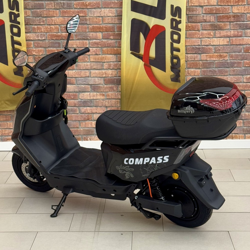 Електроскутер Billgery Compass CS-844226 двигун 1500W акумулятор LiFePO₄ 72V/30Ah до 70 км/год запас ходу 105 км