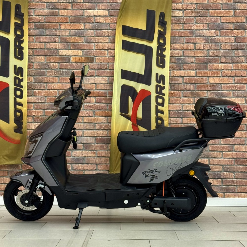 Електроскутер Billgery Compass CS-764645 двигун 1500W акумулятор LiFePO₄ 72V/30Ah до 70 км/год запас ходу 105 км