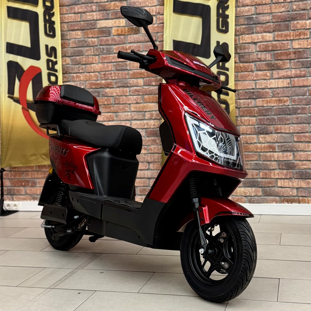 Електроскутер Billgery Compass CS-733115 двигун 1500W акумулятор LiFePO₄ 72V/30Ah до 70 км/год запас ходу 105 км