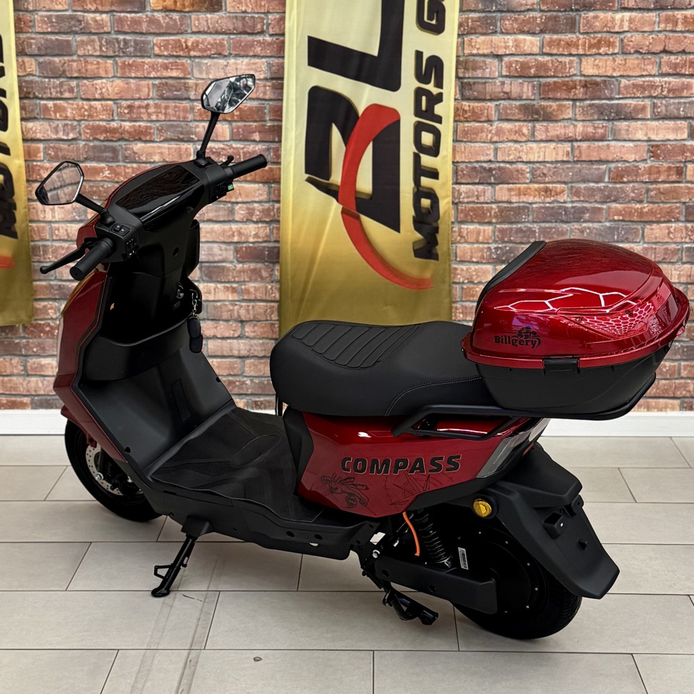 Електроскутер Billgery Compass CS-733115 двигун 1500W акумулятор LiFePO₄ 72V/30Ah до 70 км/год запас ходу 105 км