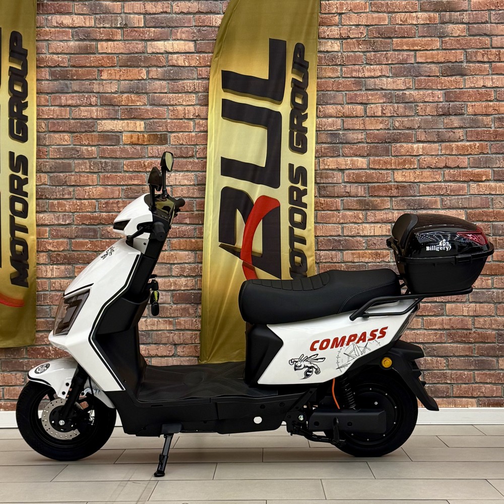 Електроскутер Billgery Compass CS-955337 двигун 1500W акумулятор LiFePO₄ 72V/30Ah до 70 км/год запас ходу 105 км