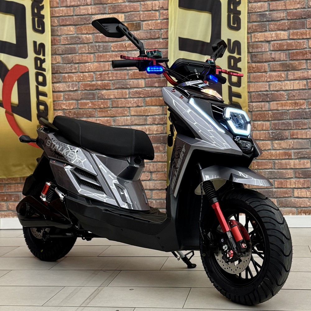 Електроскутер Billgery Stalker SL-419369 двигун 2500W акумулятор LiFePO₄ 72V/40Ah до 70 км/год, запас ходу 110 км