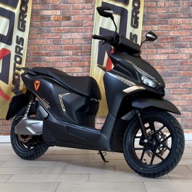 Електричний мопед Yadea Velax / 08640 2000W