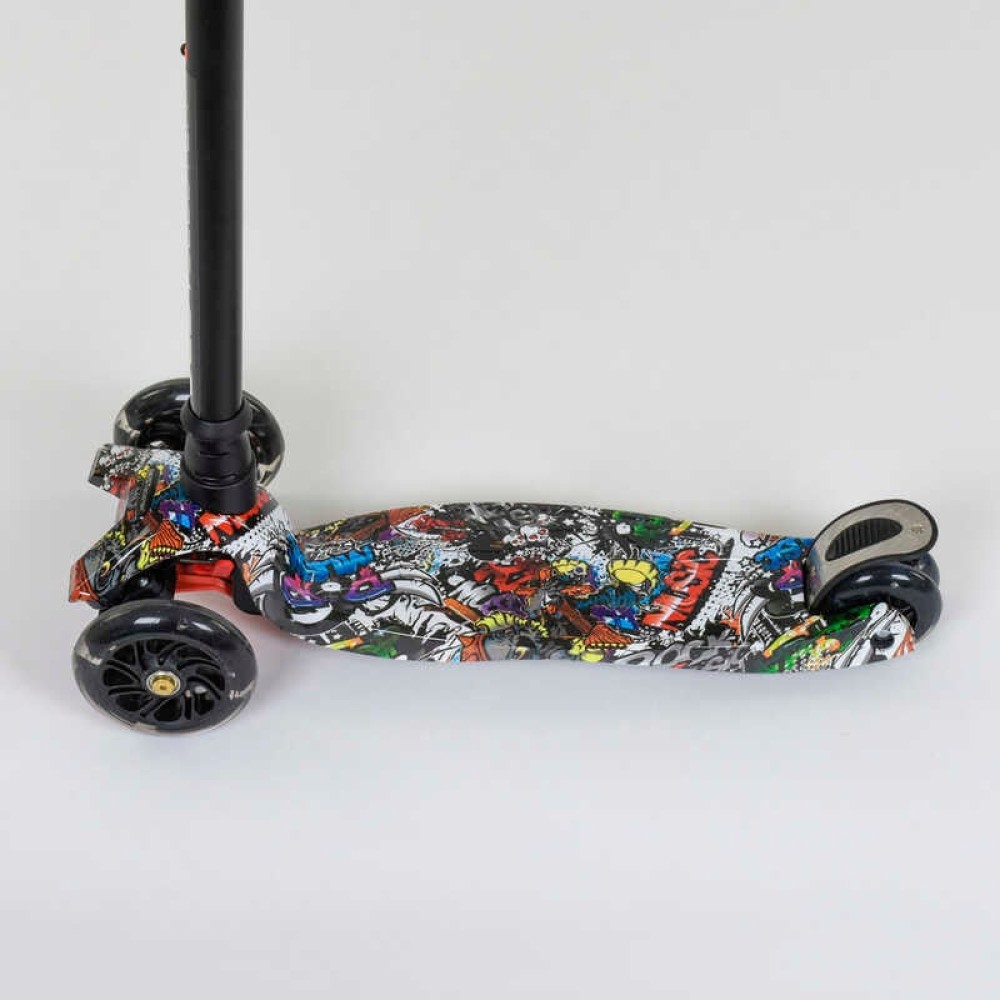 Самокат А 24642/779-1386 MAXI "Best Scooter" (1) пластмасовий, 4 колеса PU, СВІТЛО, трубка керма алюмінієва, d = 12см, в коробці