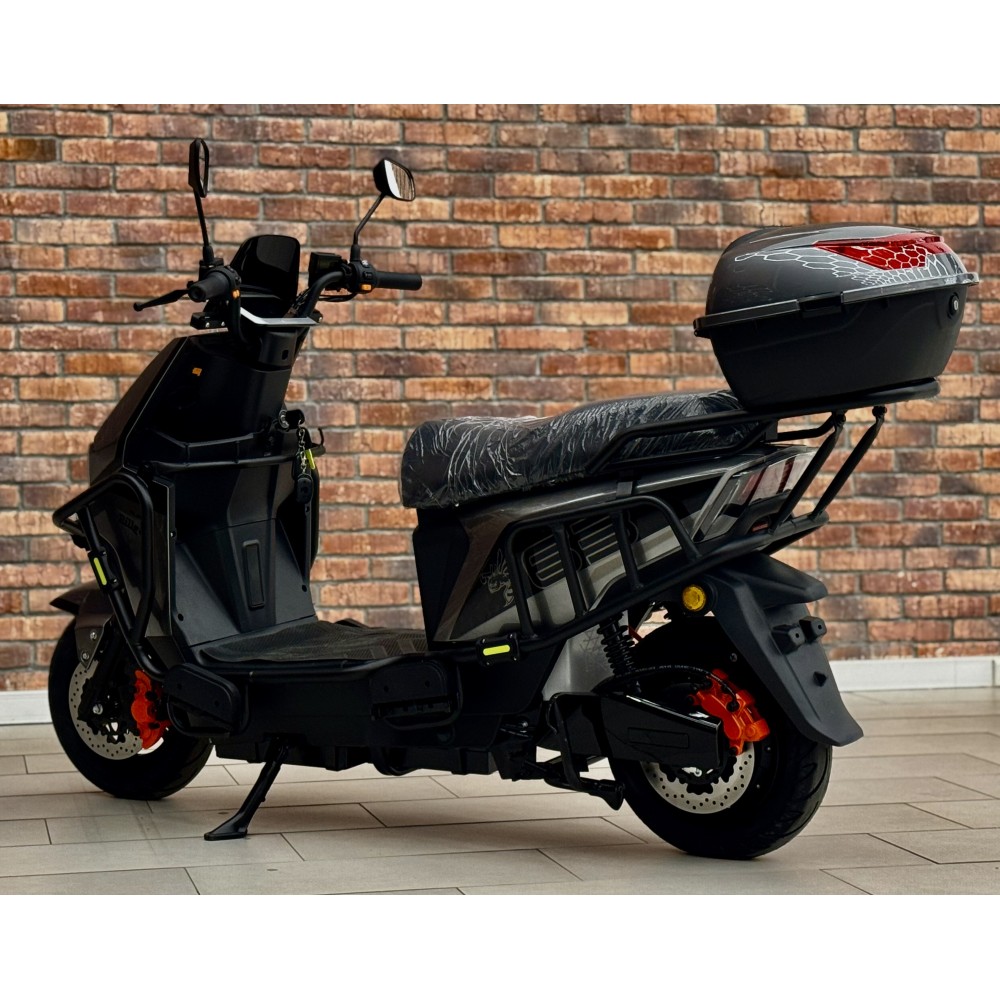 Електроскутер Billgery CHIYSHIY B-11179 (2000W, 72V/38Ah), з TCS, LED-панеллю та Гідравлічними дисковими гальмами