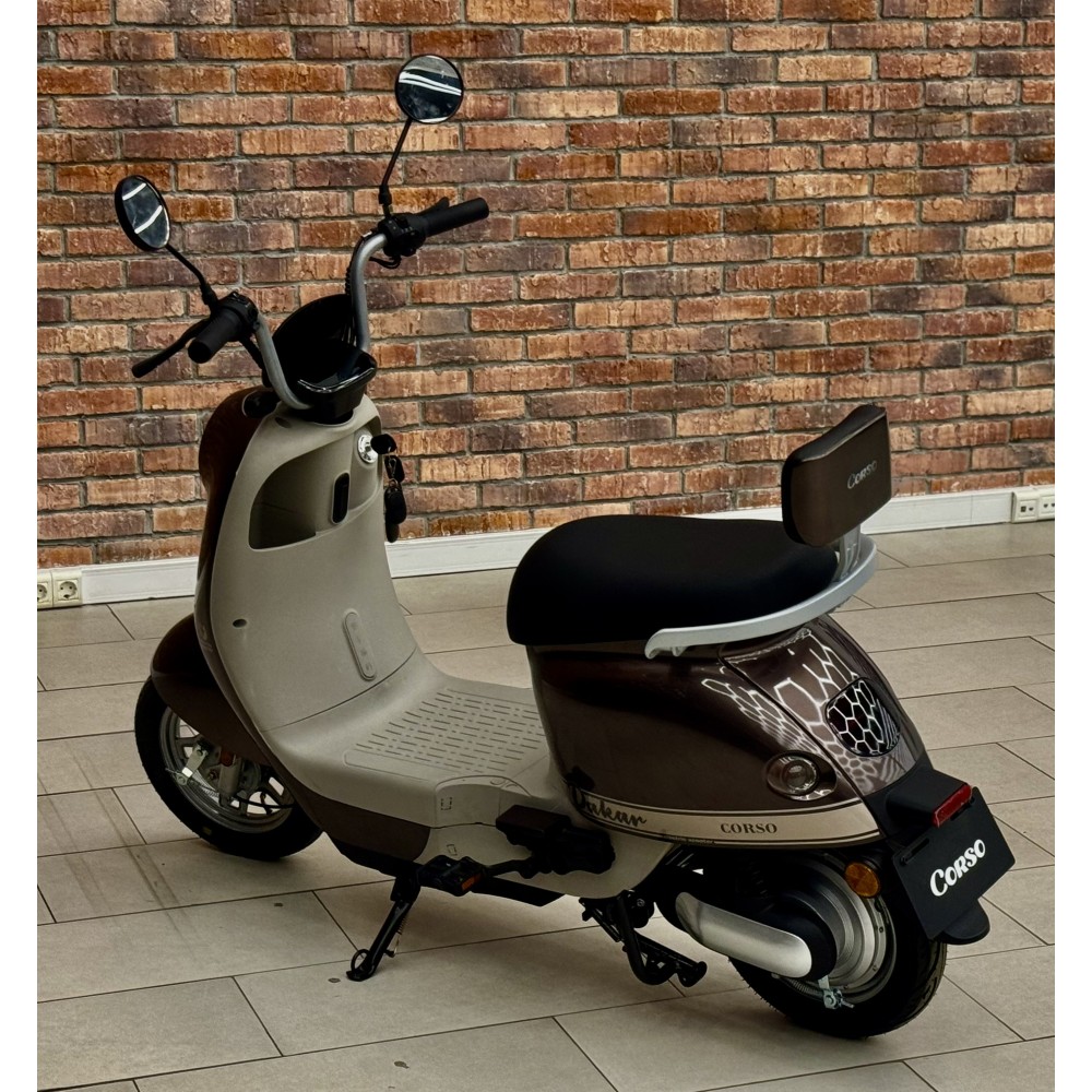 Електричний мопед Corso Dakar D-411800: 500W двигун, 60V/20Ah аккумулятор