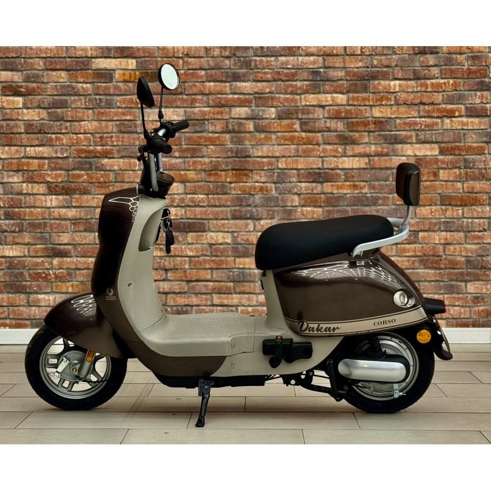 Електричний мопед Corso Dakar D-411800: 500W двигун, 60V/20Ah аккумулятор