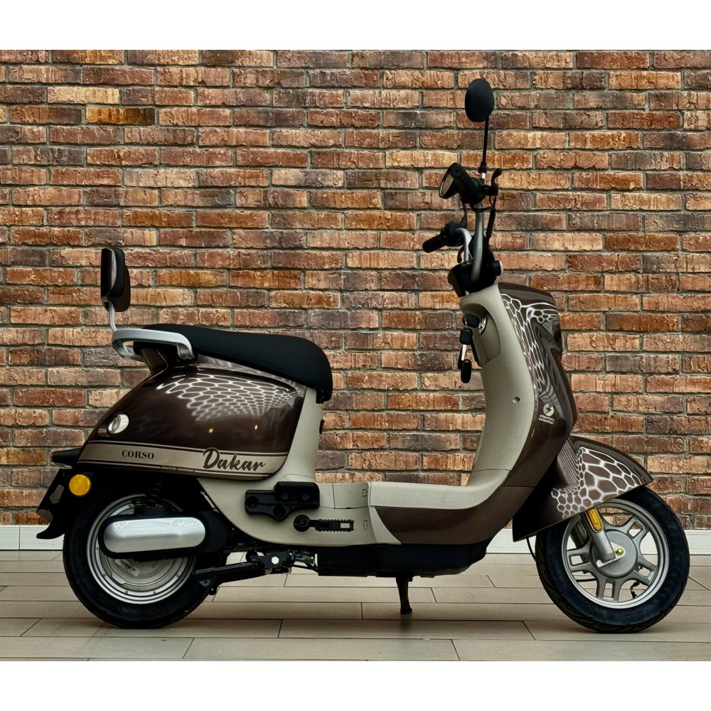 Електричний мопед Corso Dakar D-411800: 500W двигун, 60V/20Ah аккумулятор