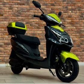 Електроскутер Corso Jogger JG-730964 (1500W, 72V/25Ah, 55 км/год, 65 км запас ходу)