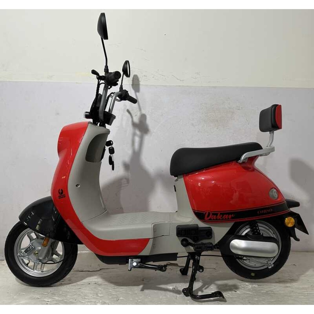 Електричний мопед Corso Dakar D-775090: двигун 500W, акумулятор 60V/20Ah