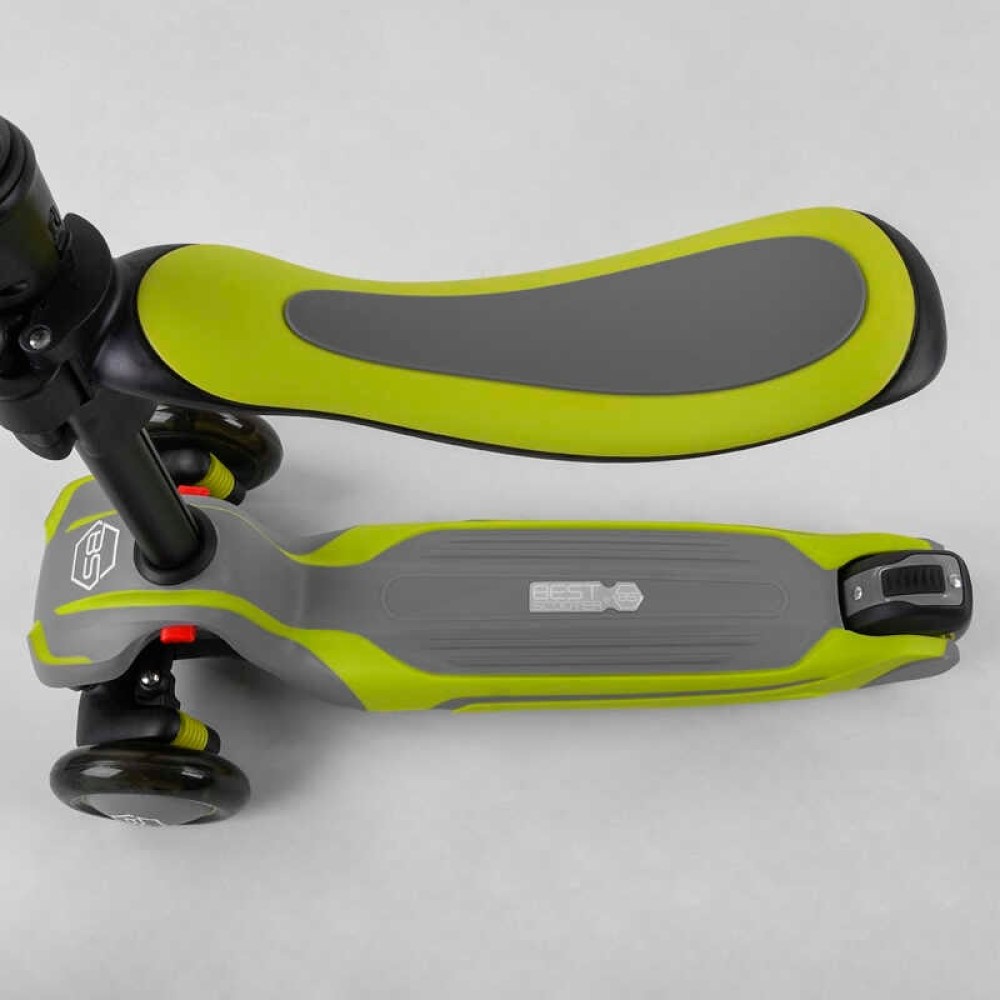 Самокат триколісний Best Scooter JS-20815  (4) з сидінням, алюмінієве кермо, 3 колеса PU зі світлом, d = 12 см