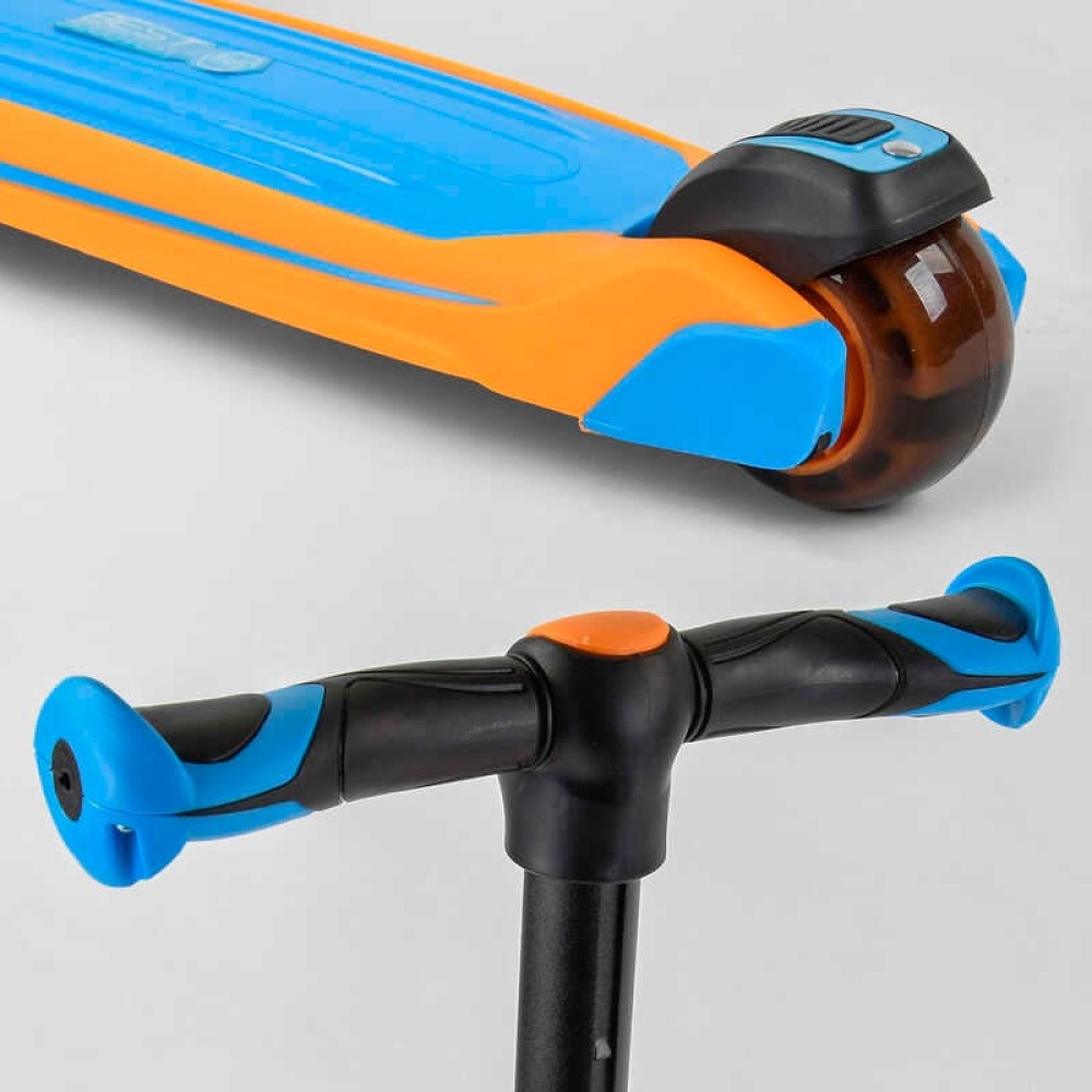 Самокат триколісний Best Scooter JS-30918  (4) з сидінням, алюмінієве кермо, 3 колеса PU зі світлом, d = 12 см