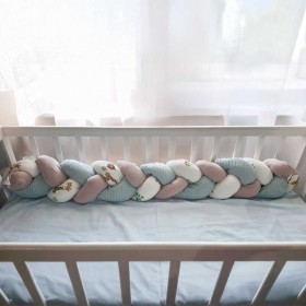 гр Бортик у ліжко "Косичка" 80315 (1) тканина МУСЛІН, наповнювач СИНТЕПУХ, розмір 120*18 см "Bimbo"